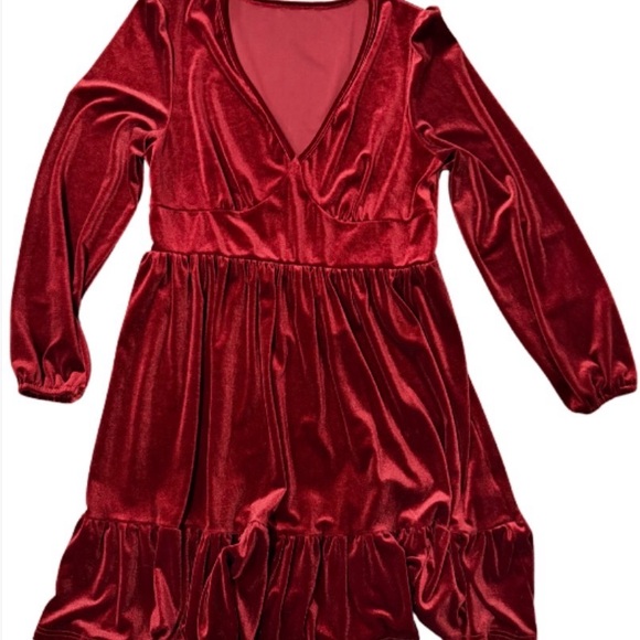 Velvet Dress Set - Red and Green Wrap Dress - Picture 2 of 8